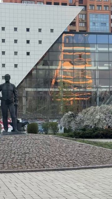 ЛЮБУЙТЕСЬ ЭТИМ МИРОМ НЕ СПЕША,И ОЩУЩАЯ КАЖДОЕ МГНОВЕНИЕ.