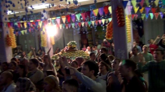 1 - 31.10.16. КЦ Гаура Говардханапуджа - 1ч