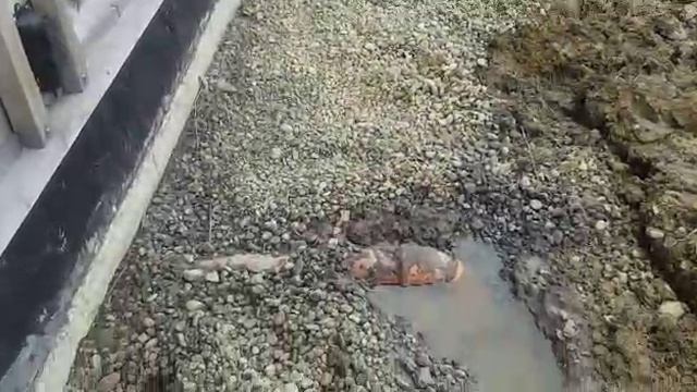 Вот что бывает - когда строят некомпете́нтные рабочие и без контроля