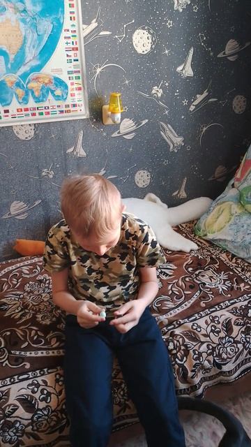ем камни 😂😂😂 смотреть онлайн