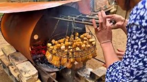 Курица-гриль на костре.