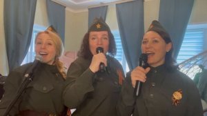 Песня «У солдата выходной».mp4