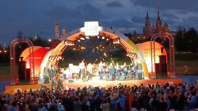 Jazz Festival , см описание, это предложение оказания услуг