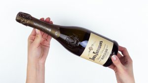 Весенний декор шампанского за 20 минут. Подарок на 8 марта своими руками