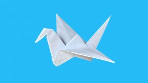 Журавлик из бумаги. Оригами журавлик из бумаги. Как сделать журавля из бумаги. Журавль из бумаги