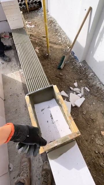 91391049-789727833-137_42_