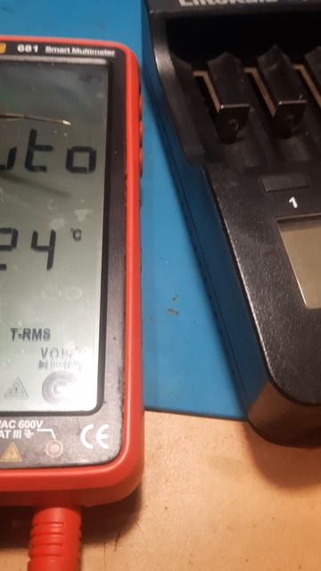 Зарядное устройство LiitoKala Lii-500