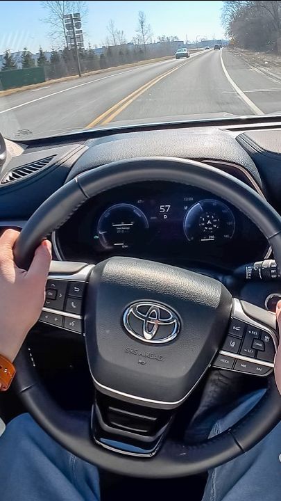 2025 Toyota Highlander Hybrid - ТЕСТ ДРАЙВ ОТ ПЕРВОГО ЛИЦА