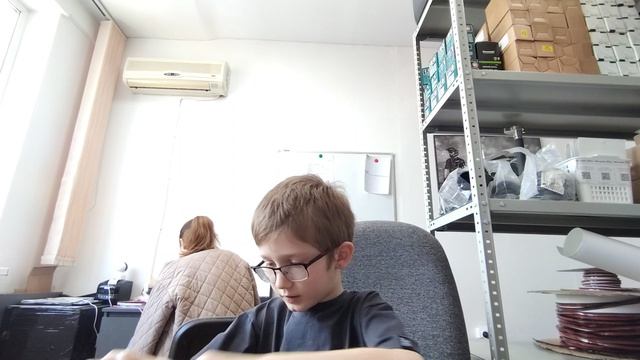 Собираю непонятную конструкцию ;)