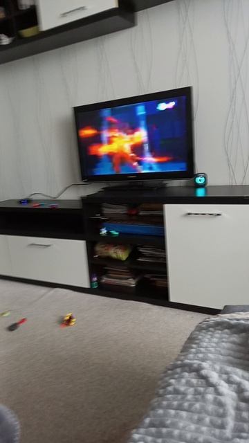 скулбой это что такое вообще 😛 что там происходит