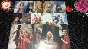 Какое решение он принял по поводу меня?! Заметки Судьбы расклады на картах онлайн