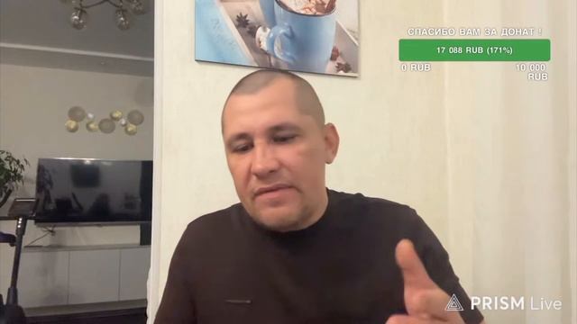 Дмитрий Серов/ Включил на стриме Сердючку( запрещено законом)