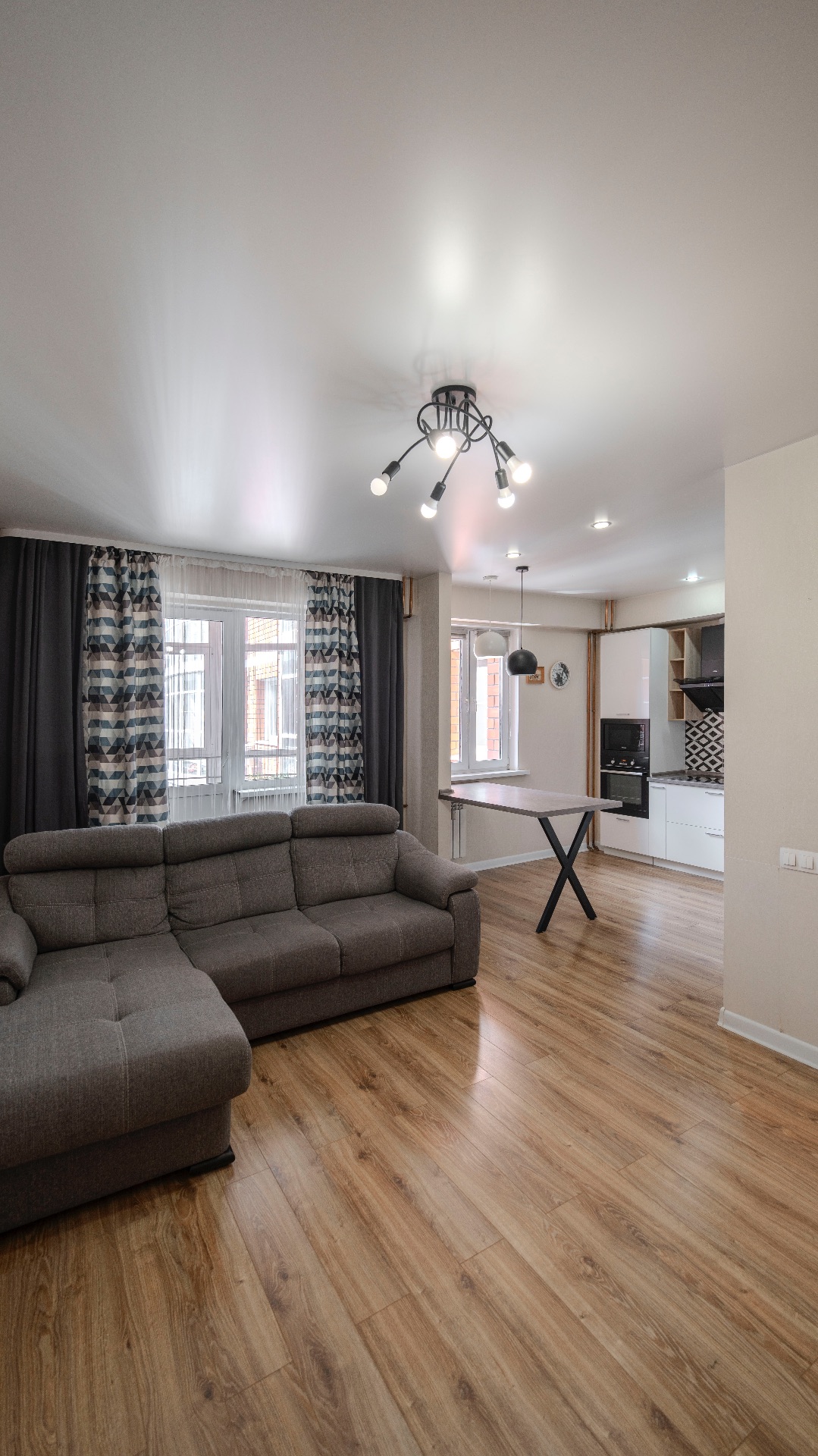 Дальневосточная 141