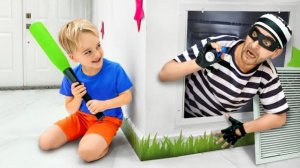 Истории Криса и «Один дома» для детей