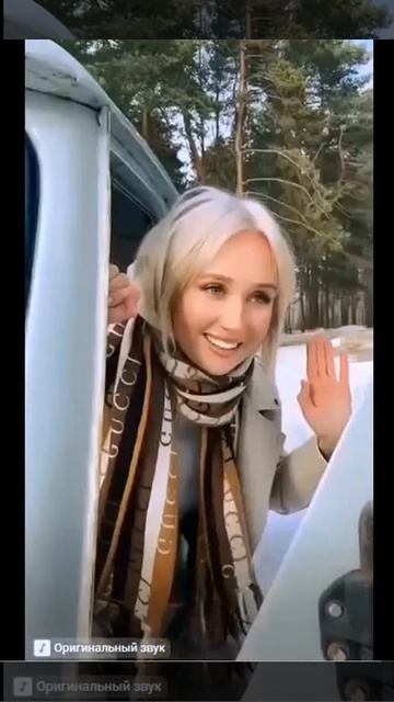 СТУЧИ СТУЧИ ЗА ПОL ZАЯ В ДВЕРЬ