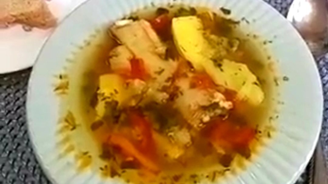 Овощной супчик на свиных рёбрышках 🍲😋