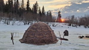 Рыбалка по последнему льду. Весенний жор рыбы. 4 дня в одном выпуске.