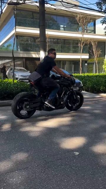 Клип @ekbmoto_live