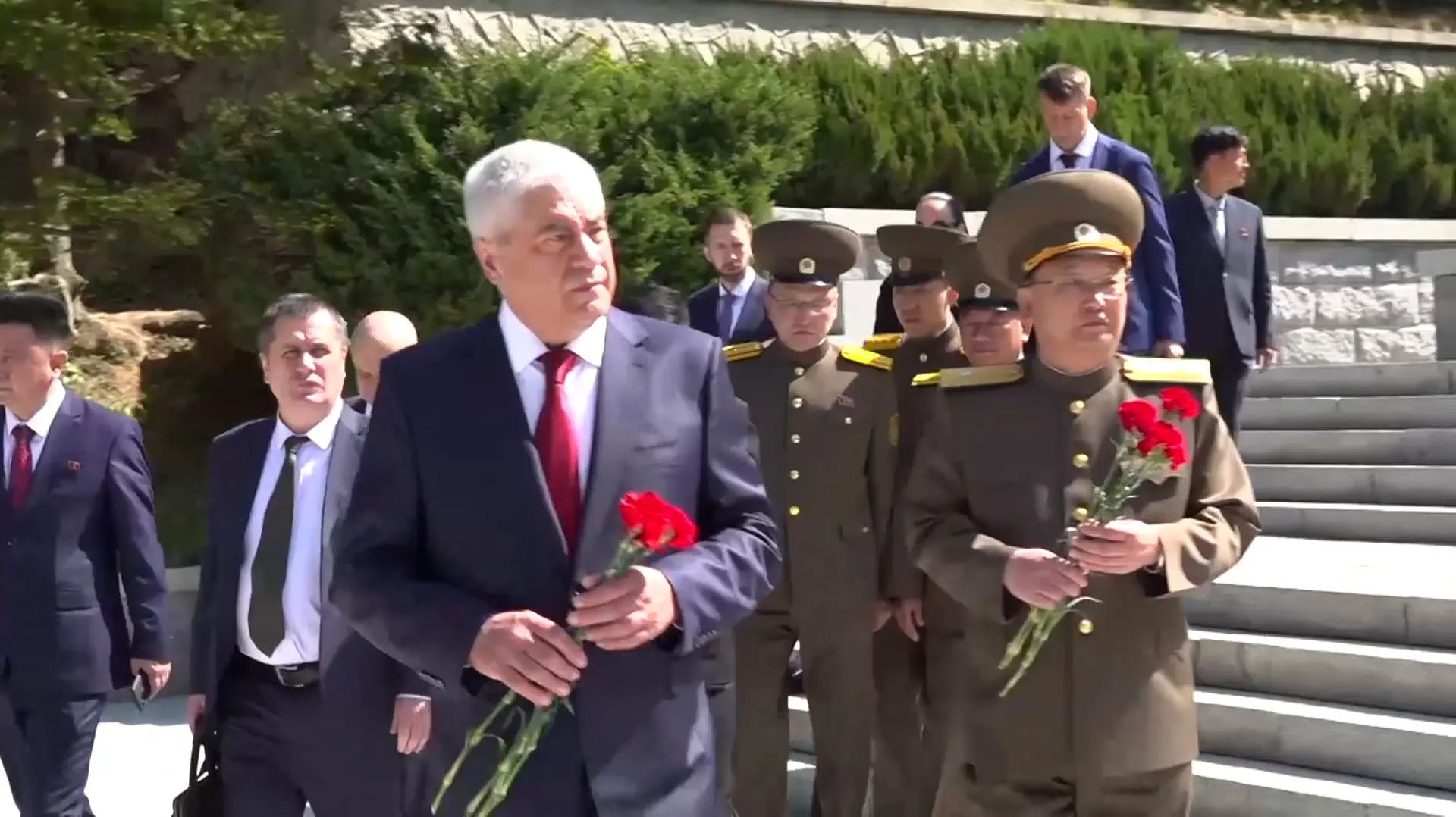 В ходе визита в КНДР  Владимир Колокольцев посетил город Вонсан