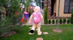 Настя и весёлые истории про её большого пупсика