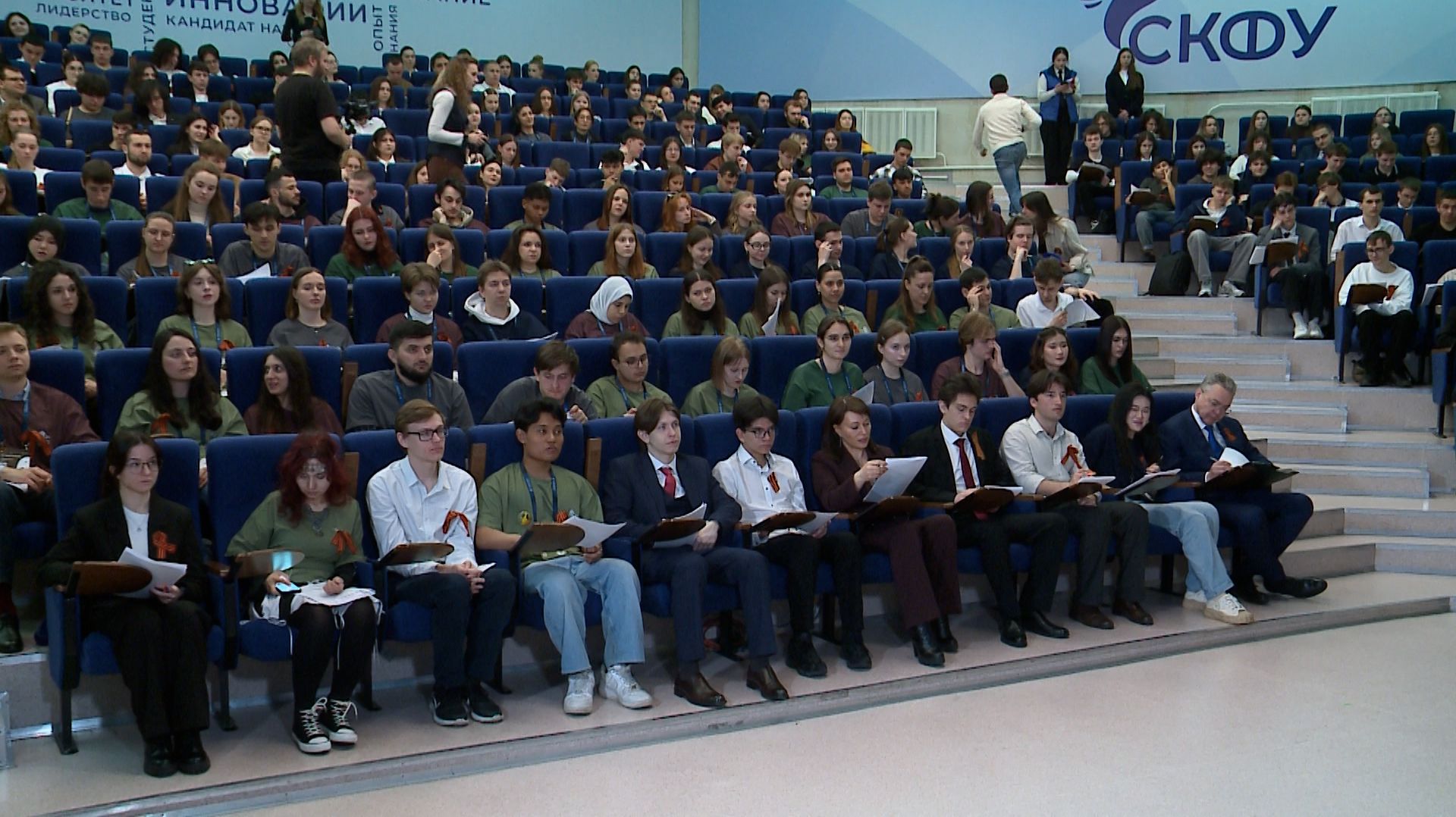 Губернатор Ставрополья принял участие в акции «Диктант Победы»