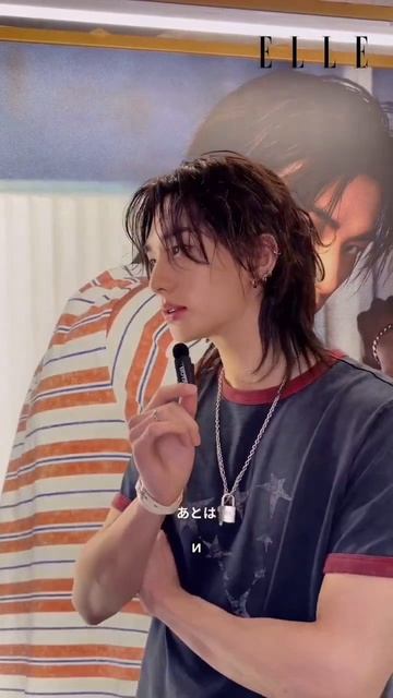 ELLE Japan IGHYUNJIN AT GUESS POPUP SEOUL#HYUNJIN_GUESSRoom1981