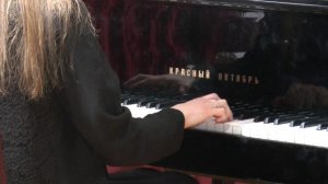 "Паутиной нависшие образы"Виктор Мосягин .Чит.Ксения Тарасова, муз сопр.Полина Бойко, Армен Вартанян