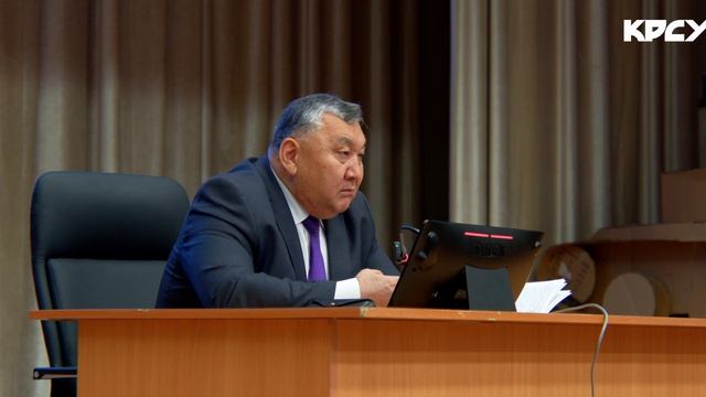 В КРСУ обсудили концепцию Уңгу жол как основу национального развития Кыргызстана