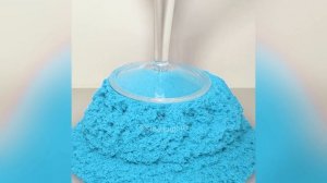 Звук острого ножа и песка