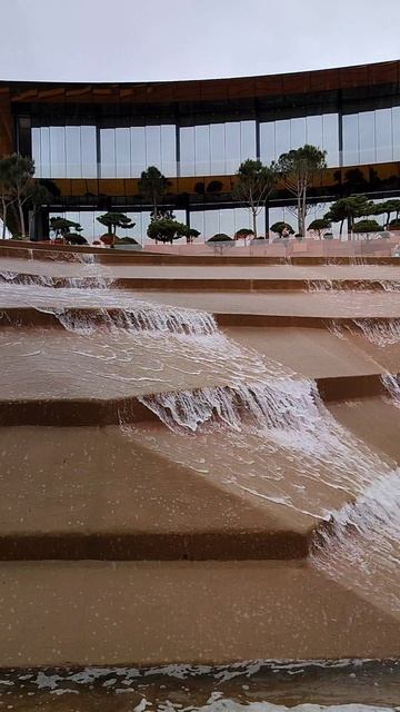 Под облаками