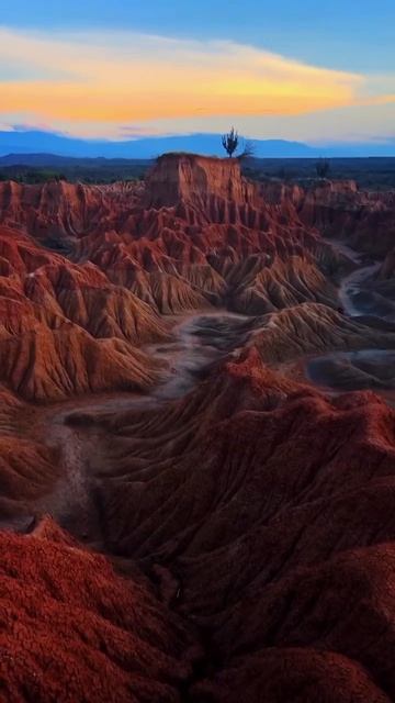 Пустыня Татакоа — уникальный засушливый регион Колумбии с «марсианскими» пейзажами.