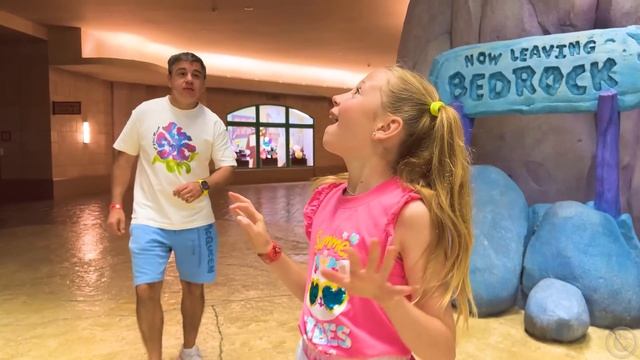 Настя открывает креативный отель для забавных гостей