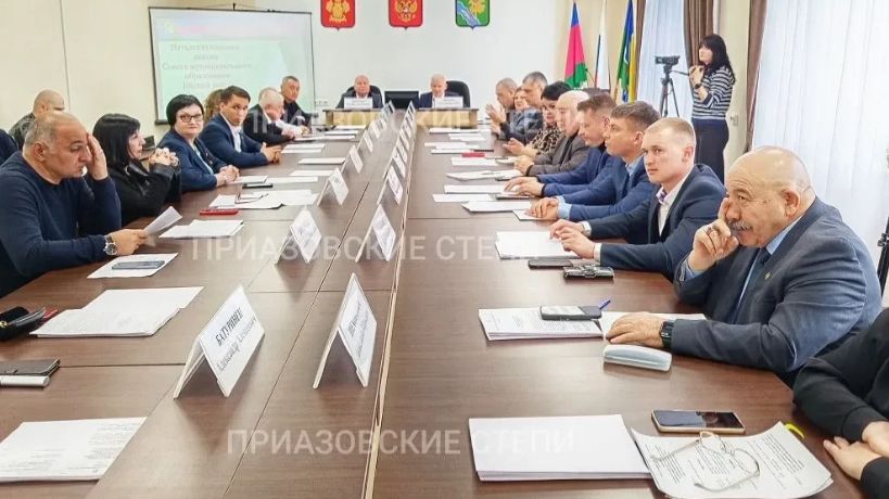 Сегодня прошла очередная сессия совета Ейского района