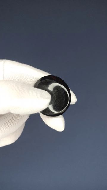 Пуговицы темно-серые (размер № 54), Артикул 06111