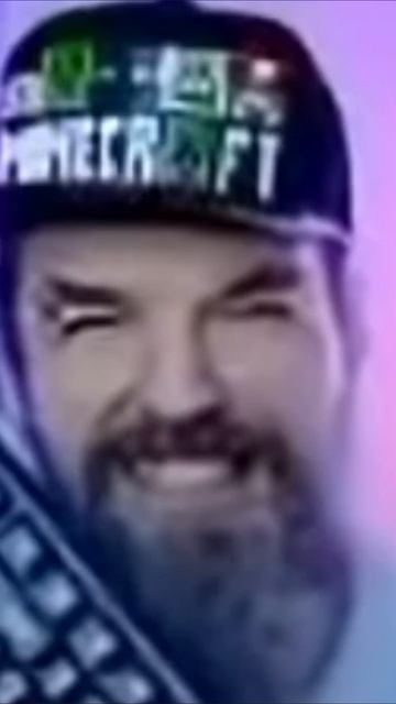 Не завидую кем у кого звук на максимум