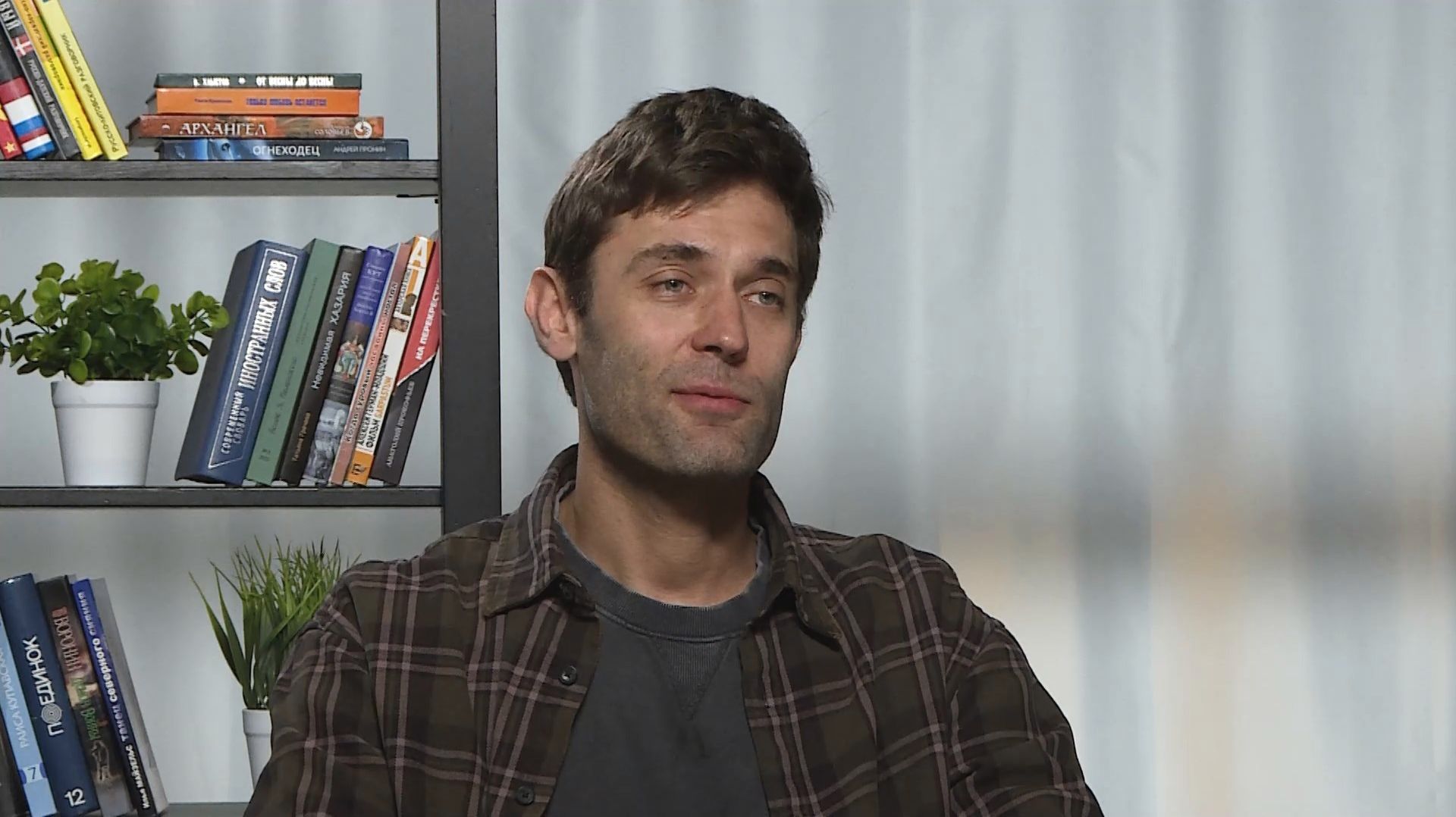 Разные люди. Гость программы Максим Питецкий (25 апреля 2026 года)