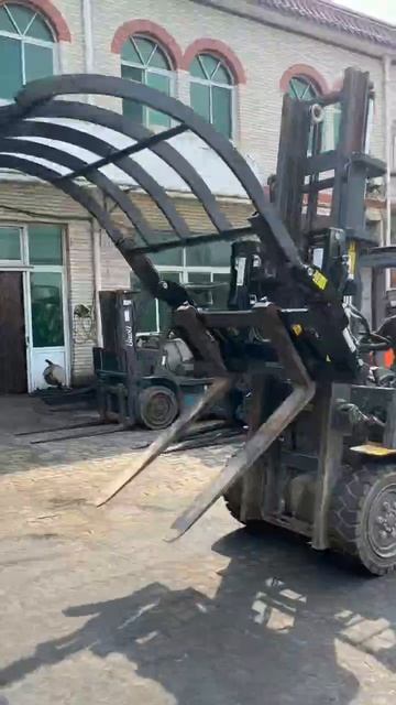 Лесозахват или трубозахват для вилочного погрузчика от компании LOADCRAFT