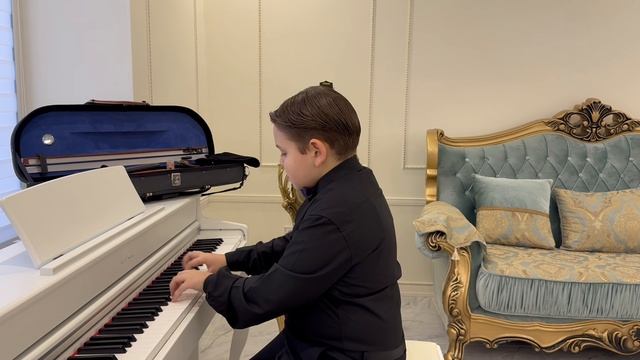 Вариации Паганини в обработке Н. Выгодского