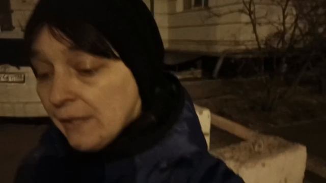 Идем за Ксюшей. Она на тренировке Семейный ВЛОГ