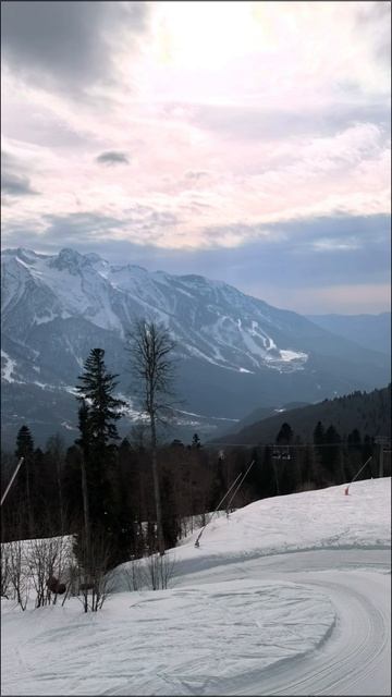 Потрясающие виды на Красную поляну  #Сочи #Mountains #Горы #Природа #Russia #Travel #Trip #Nature