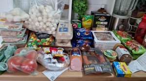 Живем просто/Лишь бы деньги потратить/Вкуснейший Брауни в Чижике