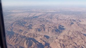 вид из окна самолёта. Летим в Египет.2025