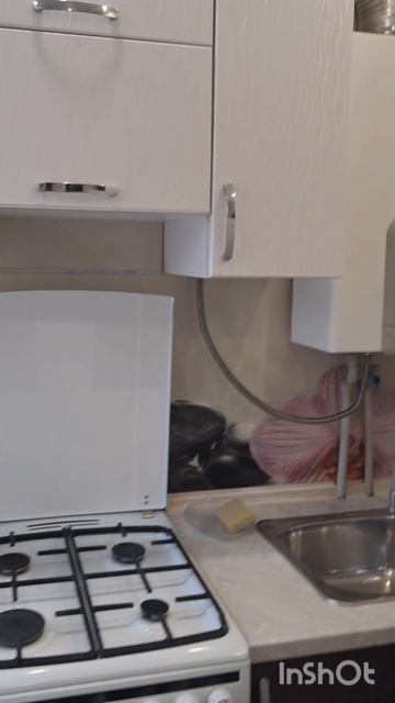 1ка, улица Горпищенко,56. Можно с ребенком. Возможен военный договор. +79787003279