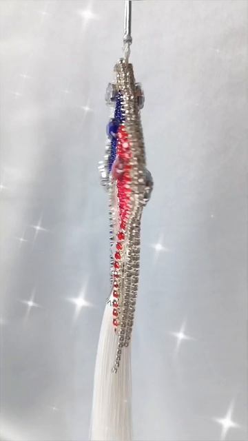 подвеска в машину Русская красавица
подароксвоимируками подвескавмашину оригинальныйподарок вт