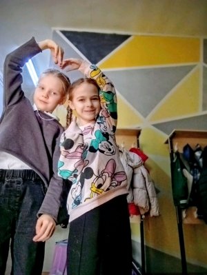 ffgkyxfhfslhffsykg Ева eva