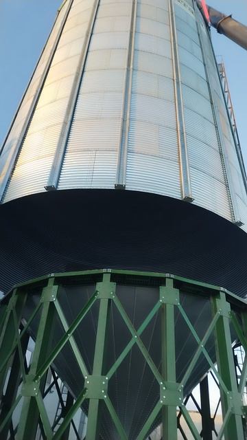 Монтаж силоса на 500 тонн.