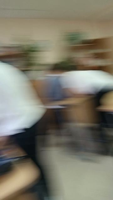 что происходит в нашем классе на уроке 🤣