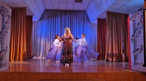 "Весенний вальс"-Любовь Сологубова и Танцевальная студия"Фаворит-Стайл"