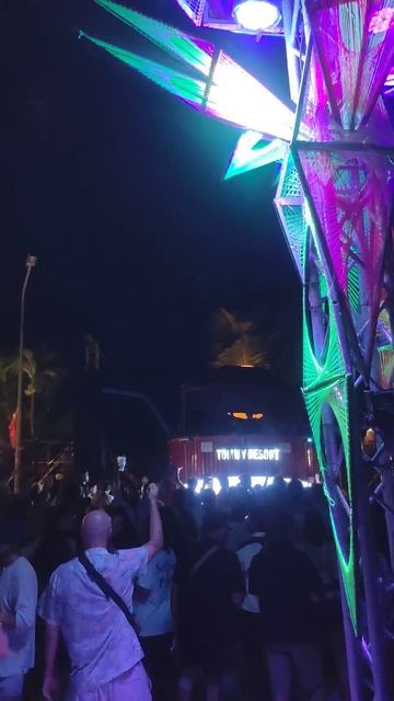 Full moon party 10.25