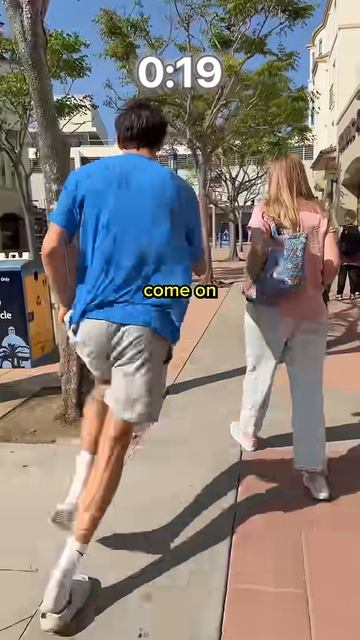 Принеси мне стакан воды = выиграй $10 000